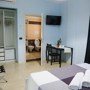 Camera con letto king size